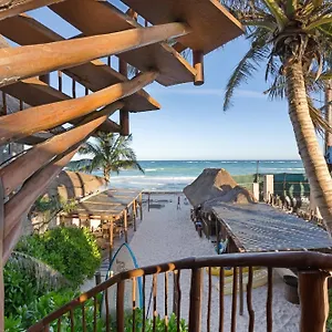 Hotell Playa Canek Beachfront Eco, Tulum